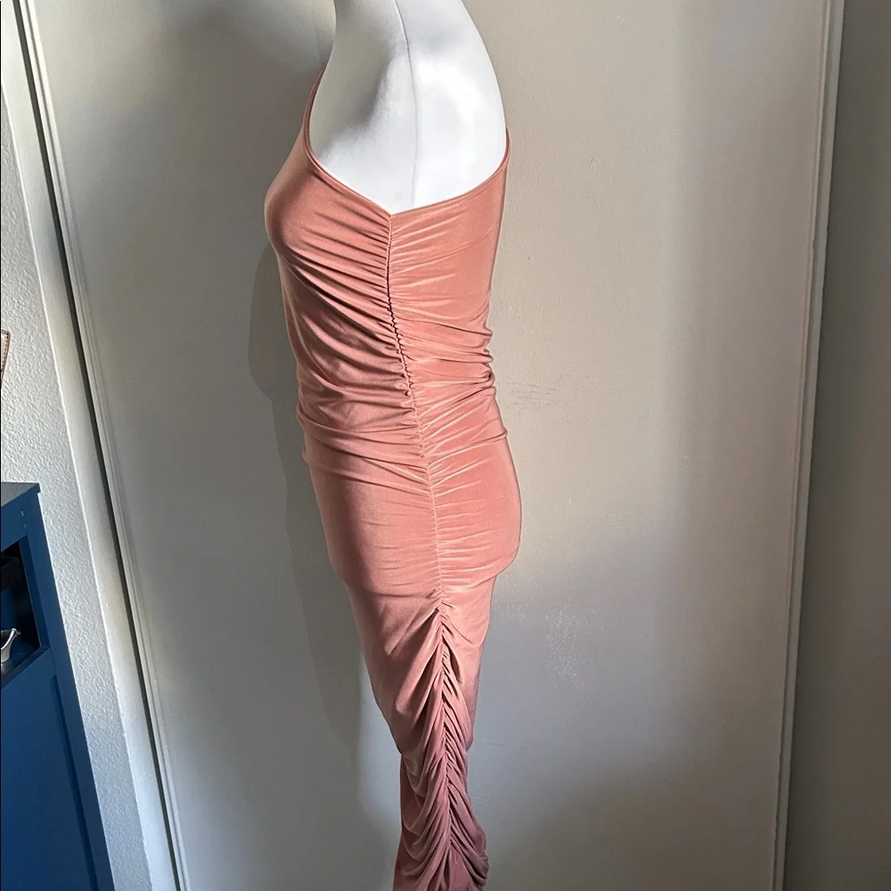 Missguided Maternity One-Shoulder Ruched Special Occasion Semi-Formal Midi Dress - Picture 6 of 11